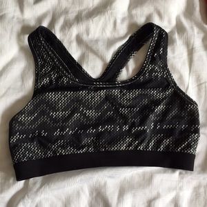 Nike Dri-fit Sports Bra (medium)